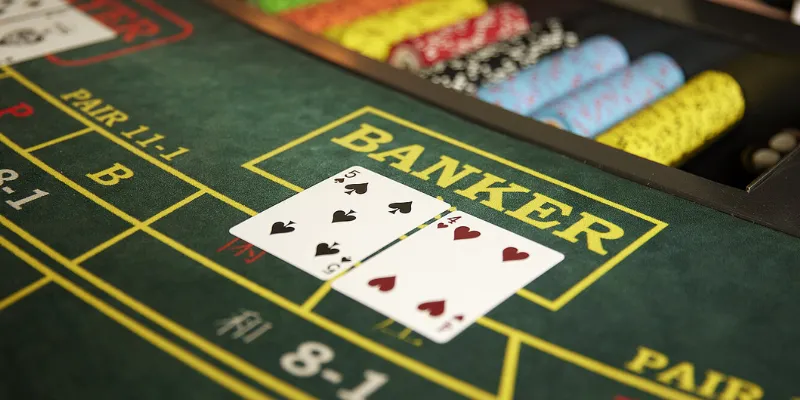 Luật chơi Baccarat: Làm chủ trò chơi với những quy tắc cơ bản 2 Một số thuật ngữ cần chú ý trong trò chơi Baccarat