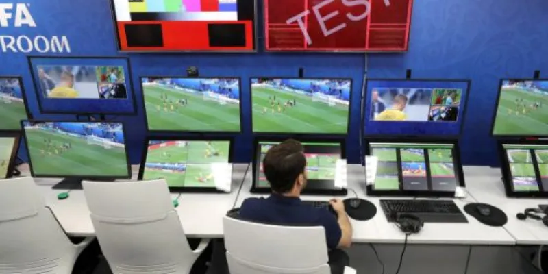 Cách thức vận hành của công nghệ VAR trong trận đấu