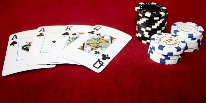 Cách chơi Poker thắng lớn từ cao thủ dành cho mọi cấp độ người chơi 4 Những sai lầm cần tránh khi dùng cách chơi Poker thắng lớn