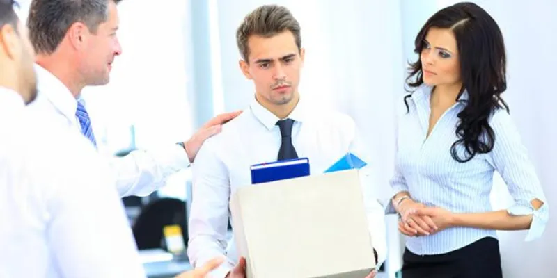 Mơ thấy bị đuổi việc - Con số nào mang lại tài lộc cho bạn? 3 Các con số lô đề gợi ý từ giấc mơ bị đuổi việc