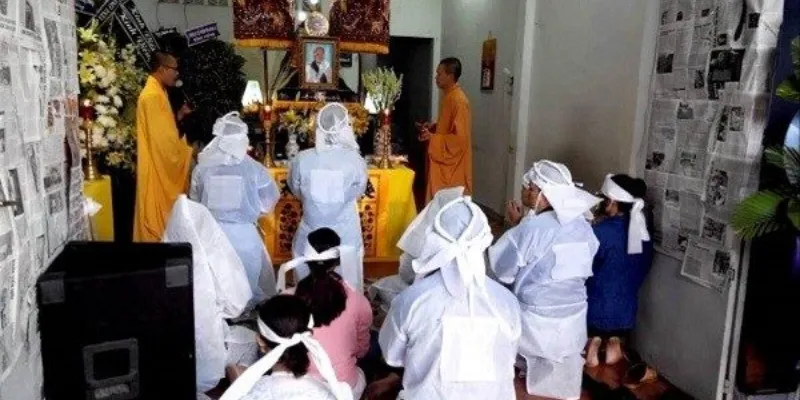 Mơ thấy người đã mất nói chuyện với bạn