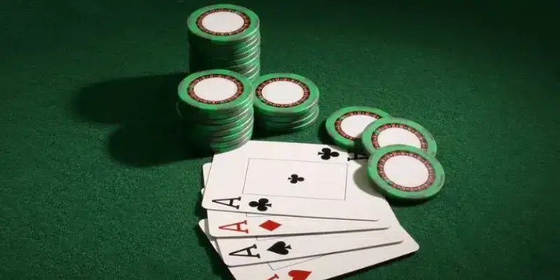 Các thứ hạng tay bài Poker - Bí quyết tận dụng lợi thế của từng hand 2 Tổng hợp các thứ hạng tay bài Poker quan trọng
