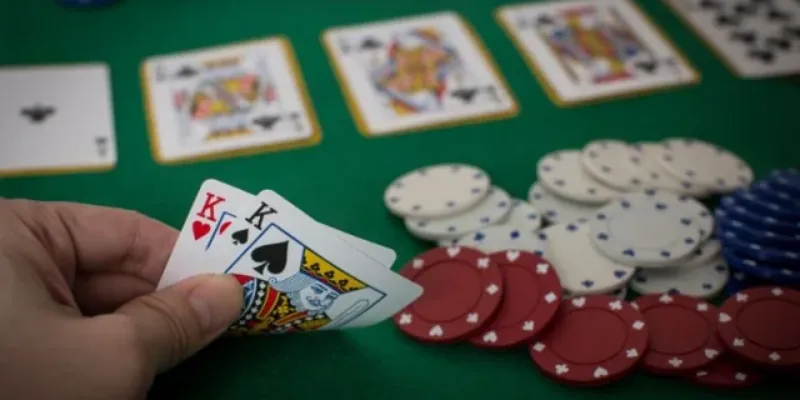 Mẹo chơi Bài Sâm - Bí quyết đánh nhanh thắng lớn 2 Luật chơi Bài Sâm cơ bản cho người mới làm quen