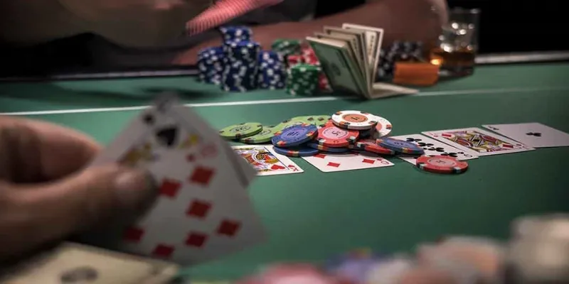 Cung cấp kinh nghiệm chơi Poker để chiến thắng